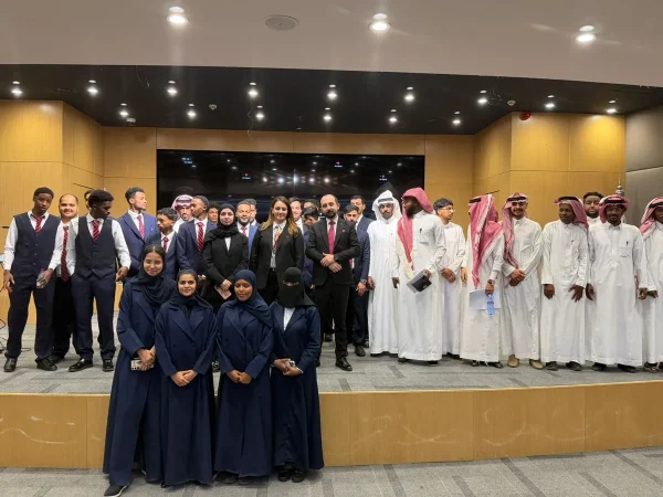 At HTMi Riyadh, an interactive lecture for our trainees on How to Apply for Jobs and Market Yourself During Job Interviews (1)