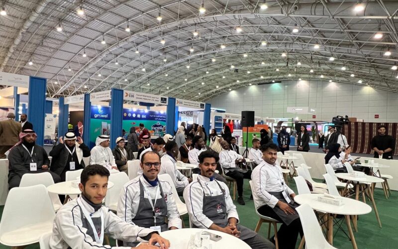 Exclusive shots from the participation of HTMi Riyadh trainees on the first day of the Saudi International Marine Exhibition (SIMEC) (2)