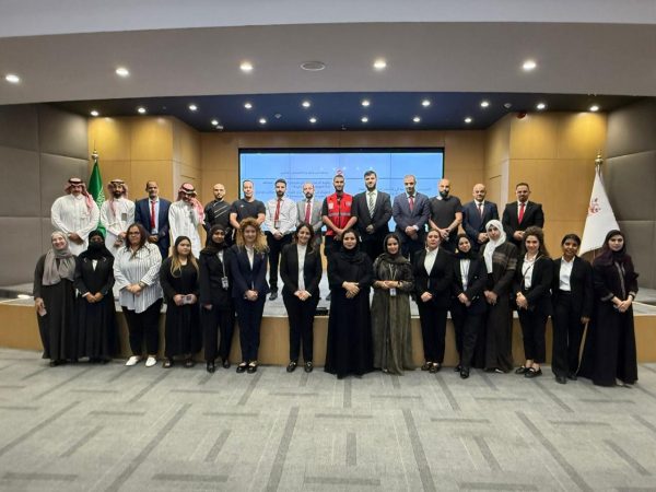 HTMi Riyadh organized a specialized first aid training course titled “Life Ambassador”, in collaboration with the Saudi Red Crescent Authority (1)