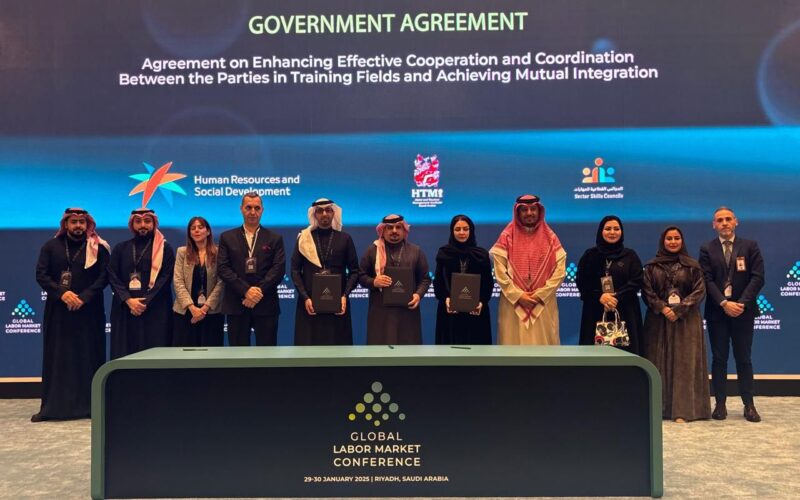 Ministry of Human Resources and Social Development & HTMi Saudi Arabia have signed a strategic agreement at the Global Labor Market conference 2025 (2)