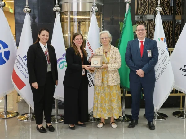 Welcoming H.E. Luísa Fragoso, Ambassador of Portugal to the Kingdom of Saudi Arabia, to HTMi Saudi Arabia in Riyadh (3)